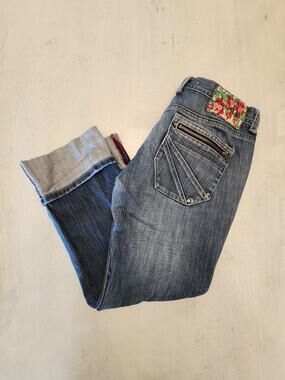 Elements Women's Capri Jeans SZ 3 Y2K Denim Low Rise